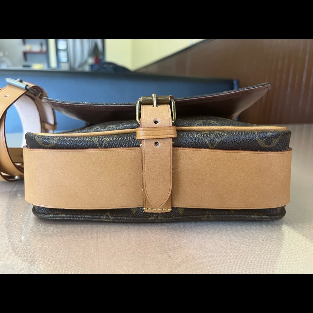 Louis Vuitton Cartouchiere MM Monogram - Picture 7 of 12